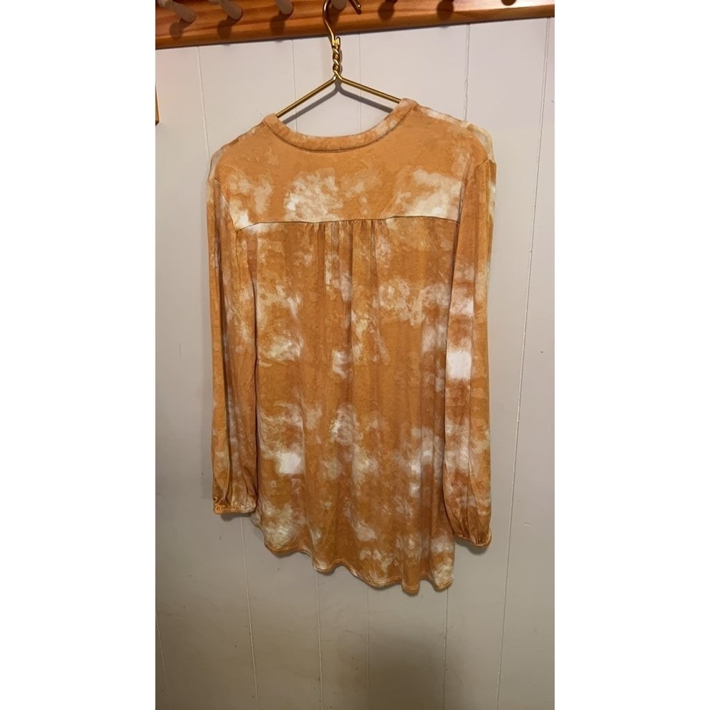 Wonderly Women's Tie-Dye Long Sleeve Blouse - Picture 3 of 3